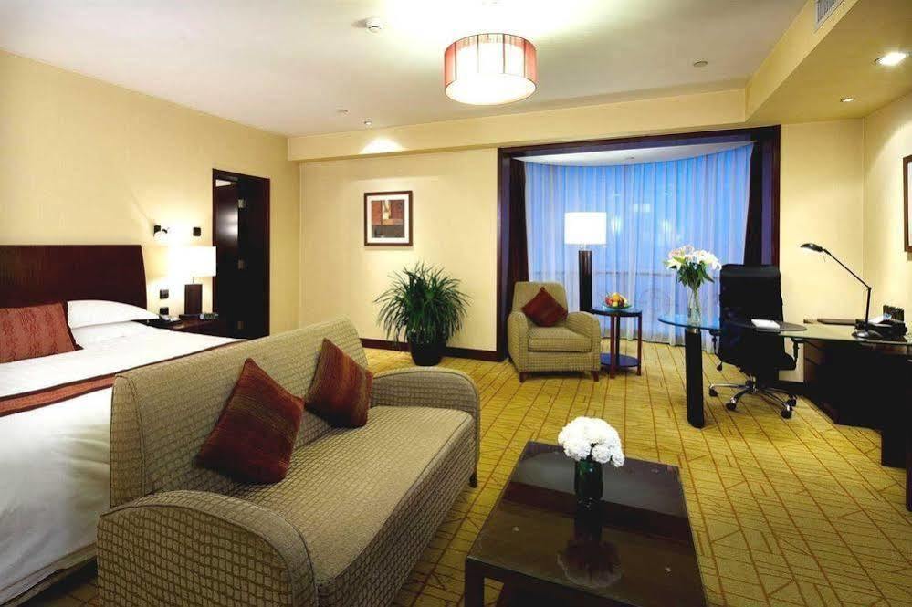 Yun-Zen Jinling World Trade Plaza Hotel Shijiazhuang Bagian luar foto