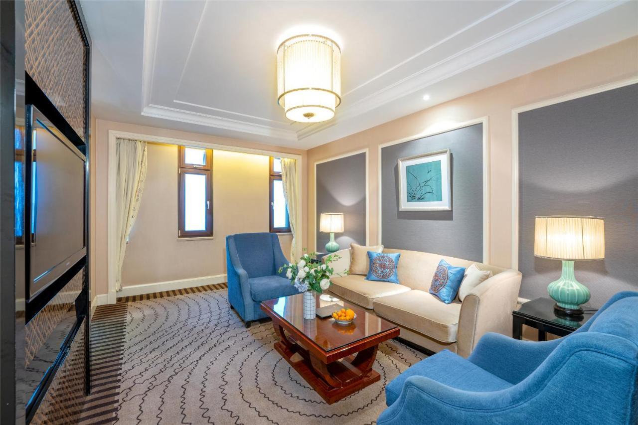Yun-Zen Jinling World Trade Plaza Hotel Shijiazhuang Bagian luar foto